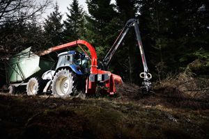 TP 320 PTO K woodchipper for logs up to 12.5 inch in diameter
